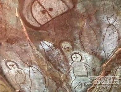 印万年前洞穴发现外星人和UFO壁画 史前壁画至今难解148 / 作者:UFO爱好者 / 帖子ID:84697