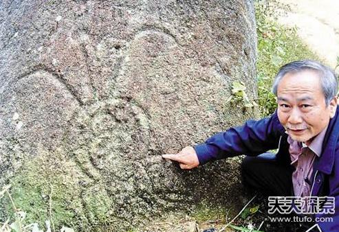 印万年前洞穴发现外星人和UFO壁画 史前壁画至今难解395 / 作者:UFO爱好者 / 帖子ID:84697