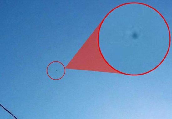 科索沃小镇惊现UFO 外星人真实照片曝光50 / 作者:UFO爱好者 / 帖子ID:75567