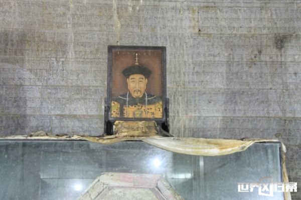 乾隆裕陵鬼挡门之谜:死后为何会两次复活?124 / 作者:UFO爱好者 / 帖子ID:68192 乾隆裕陵鬼挡门之谜:死后为何会两次复活?124 / 作者:UFO爱好者 / 帖子ID:68192