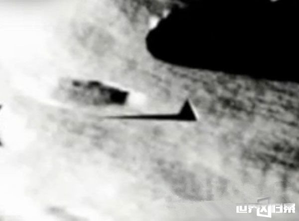 月球背面的秘密 发现美“二战”失踪轰炸机431 / 作者:UFO爱好者 / 帖子ID:70399