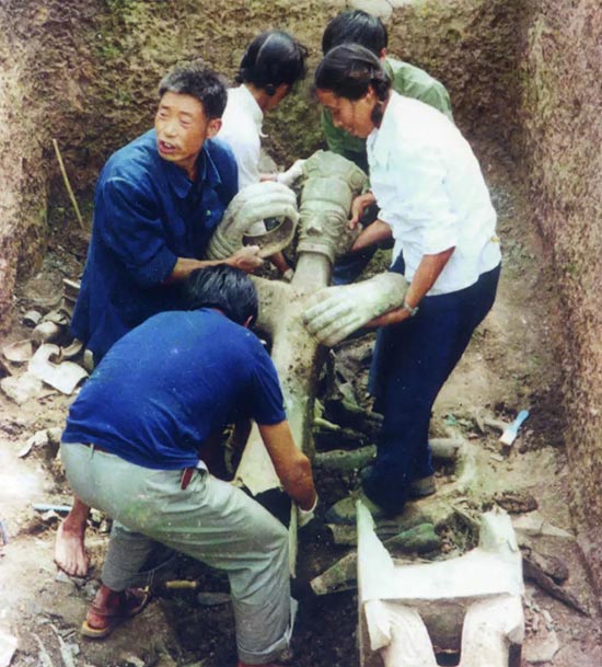 沉睡三千年，一醒惊天下，三星堆出土的金面具395 / 作者:UFO爱好者 / 帖子ID:70720
