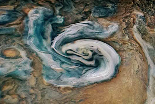 土星最大卫星表面发现“海洋”,土星距离我们多远?364 / 作者:UFO爱好者 / 帖子ID:67119