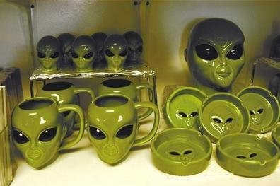 美国51区ufo之谜：美国终于承认51区有UFO812 / 作者:UFO爱好者 / 帖子ID:69802