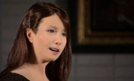 (图)德日科学家研制逼真面具机器人会说话804 / 作者:UFO爱好者 / 帖子ID:81964