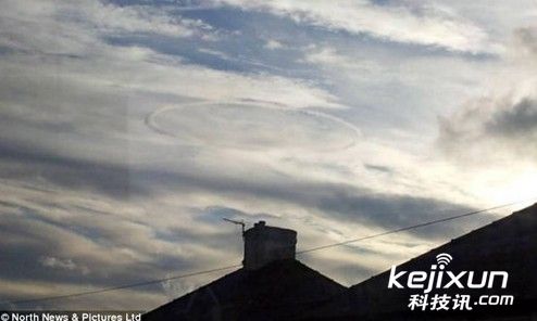英国拍下清晰UFO照片 并发现多具鸟尸794 / 作者:UFO爱好者 / 帖子ID:88883 英国拍下清晰UFO照片 并发现多具鸟尸794 / 作者:UFO爱好者 / 帖子ID:88883