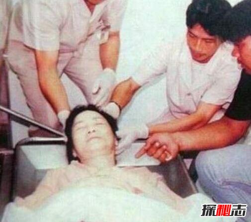 邓丽君死亡的真相揭秘,脸上现巴掌印(死后三次托梦)580 / 作者:UFO爱好者 / 帖子ID:104063