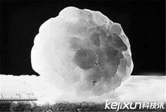 挪威天空神秘螺旋白光谜底揭开790 / 作者:UFO爱好者 / 帖子ID:68682