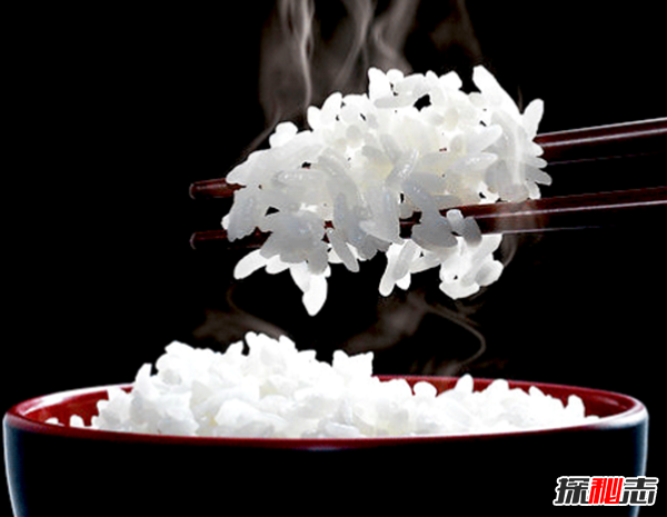 日本86岁老人煮饭60年,虔诚手艺绽放米饭价值(限量供应)562 / 作者:UFO爱好者 / 帖子ID:105395