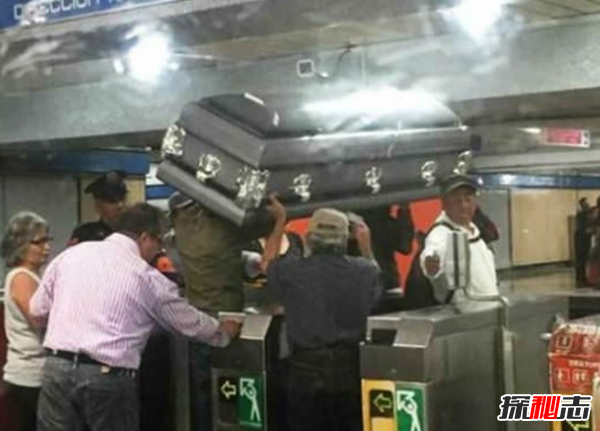 坐地铁哪些东西不能带?地铁上发现的15件奇怪东西120 / 作者:UFO爱好者 / 帖子ID:104663