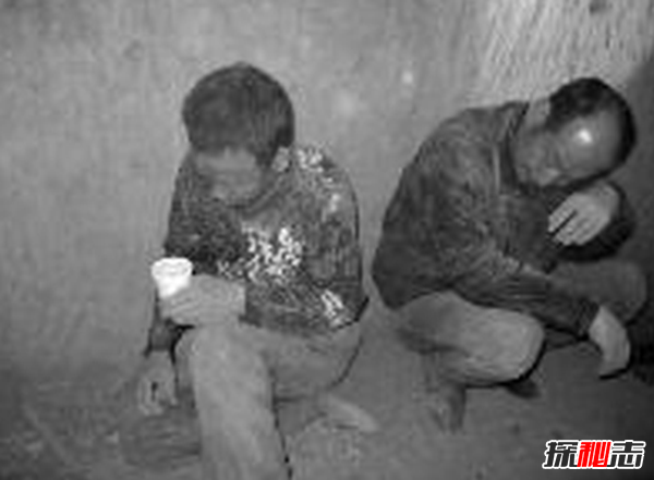 盗墓贼迷恋千年古尸,同居尸奸后中毒死亡(鬼剥皮)105 / 作者:UFO爱好者 / 帖子ID:105134