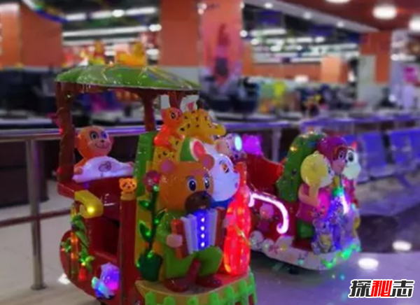 药店门口为什么放体重秤,药店门口总放个秤的真相竟是这602 / 作者:UFO爱好者 / 帖子ID:105016