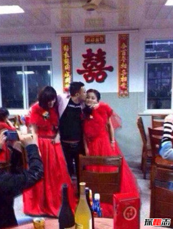 浙江宁波一男娶两女婚礼真相,实则一场为母冲喜的闹剧176 / 作者:UFO爱好者 / 帖子ID:104981