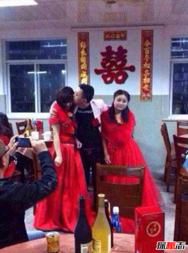 浙江宁波一男娶两女婚礼真相,实则一场为母冲喜的闹剧29 / 作者:UFO爱好者 / 帖子ID:104981