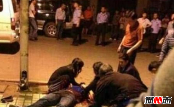 暴力!盘点中国各地砍人事件,江西吉水砍人事件引起居民恐慌569 / 作者:UFO爱好者 / 帖子ID:104897 暴力!盘点中国各地砍人事件,江西吉水砍人事件引起居民恐慌569 / 作者:UFO爱好者 / 帖子ID:104897
