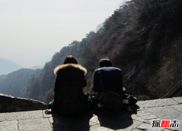 惊呆!为什么情侣不能爬泰山?爬泰山的注意事项306 / 作者:UFO爱好者 / 帖子ID:104859