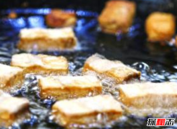 吃过吗?十大最火最奇怪的油炸食品,油炸竹虫在泰国极受欢迎682 / 作者:UFO爱好者 / 帖子ID:104766