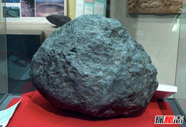 人类死去就是外星人?太空坠落到地球的十大奇怪物体441 / 作者:UFO爱好者 / 帖子ID:98102
