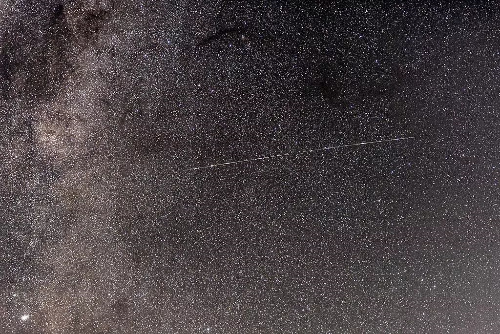 那些广告商已经把目标瞄准太空了！324 / 作者:UFO爱好者 / 帖子ID:85347