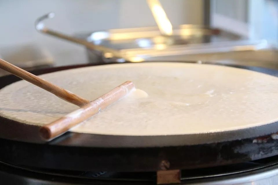 每个摊煎饼的大妈 都是隐藏的流体力学专家276 / 作者:UFO爱好者 / 帖子ID:84899