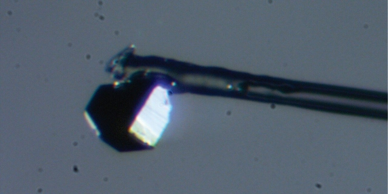 科学家在钻石中发现新矿物98 / 作者:UFO爱好者 / 帖子ID:84125 科学家在钻石中发现新矿物98 / 作者:UFO爱好者 / 帖子ID:84125