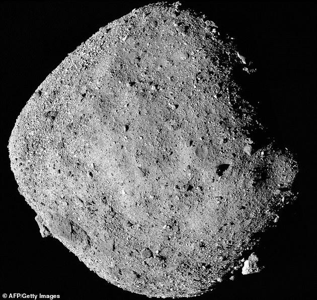探测器即将登陆小行星并采样692 / 作者:UFO爱好者 / 帖子ID:76868