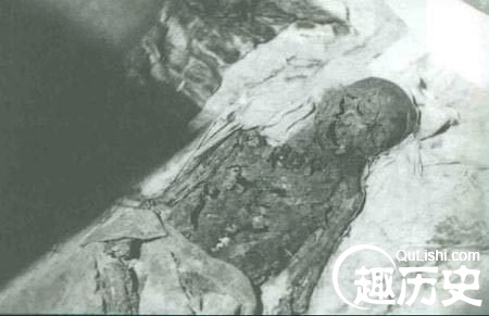 两幅慈禧太后肖像留下的千古之谜?619 / 作者:UFO爱好者 / 帖子ID:79761