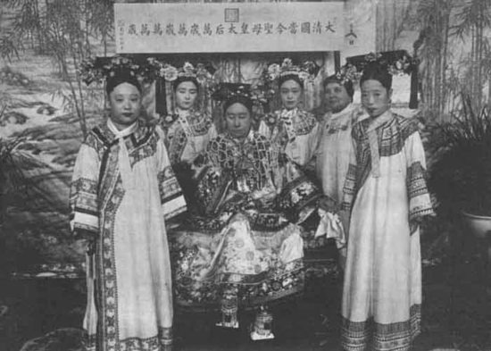 两幅慈禧太后肖像留下的千古之谜?787 / 作者:UFO爱好者 / 帖子ID:79761