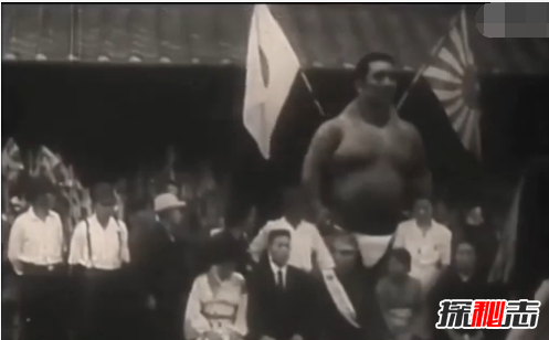 3.10米的日本巨人,大揭秘日本二战3米高巨人是真的吗(附视频)486 / 作者:UFO爱好者 / 帖子ID:105735