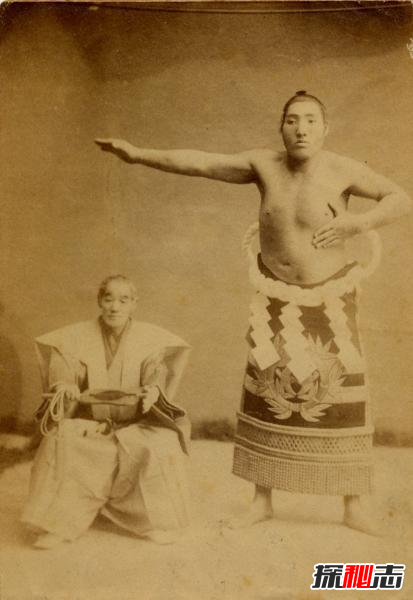 3.10米的日本巨人,大揭秘日本二战3米高巨人是真的吗(附视频)1000 / 作者:UFO爱好者 / 帖子ID:105735