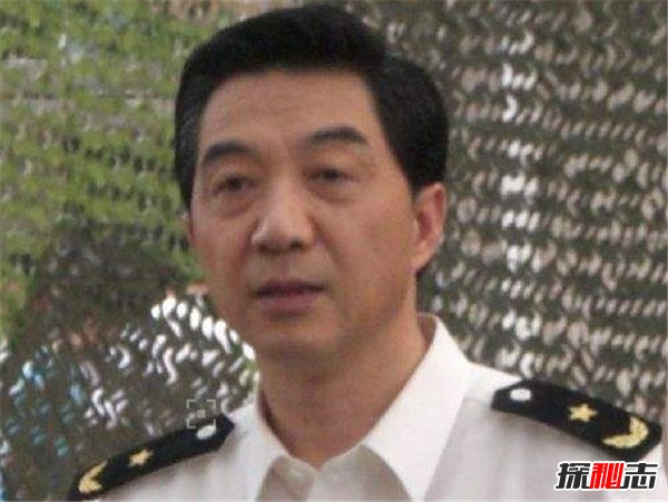 张召忠谈51区外星人,竟有18个外星人在帮美国做事289 / 作者:UFO爱好者 / 帖子ID:98398