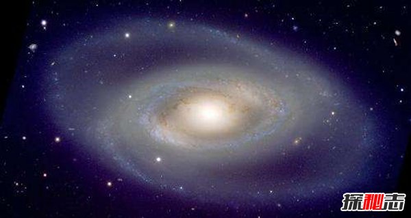 椭圆星系之谜,内部可能有外星人的存在(年老色衰)611 / 作者:UFO爱好者 / 帖子ID:98323