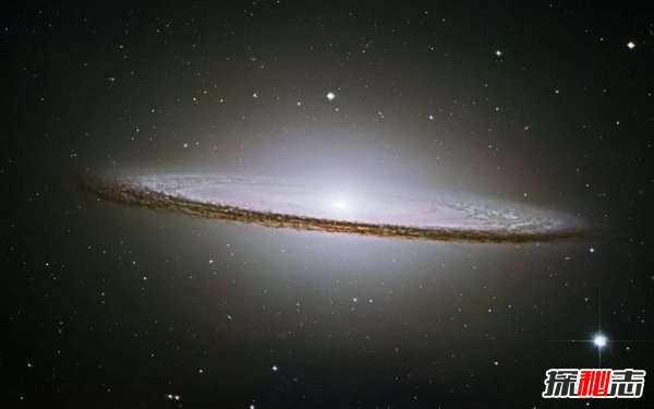 宇宙十大最迷人星系,大螺旋星系中央竟有巨型黑洞541 / 作者:UFO爱好者 / 帖子ID:98317