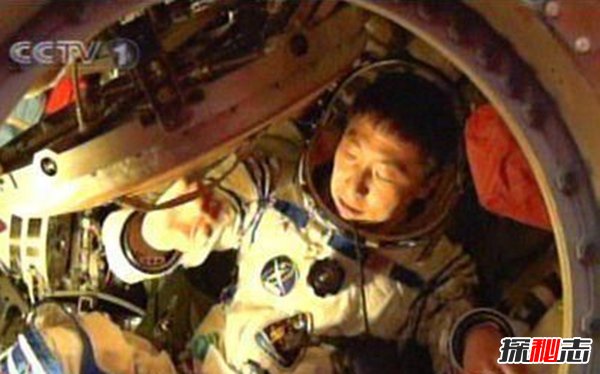 【谣言破解】杨利伟不再上天是因为有外星人敲门？458 / 作者:UFO爱好者 / 帖子ID:105223