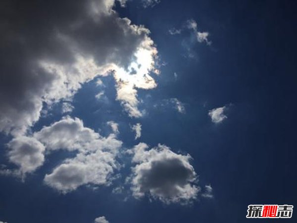 九几年天空出现了字 揭秘女字云太原事件（谣言）124 / 作者:UFO爱好者 / 帖子ID:105133