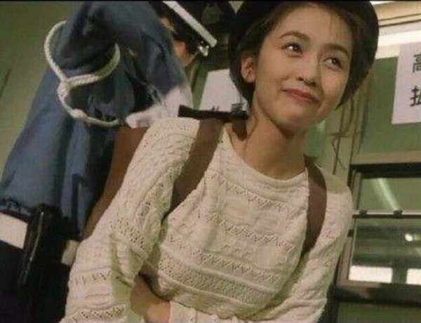 工藤静香怎么毁容的？为何从高颜值美女变成年老妇人353 / 作者:UFO爱好者 / 帖子ID:91319