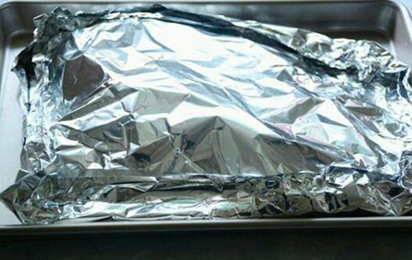 锡纸中间变灰还能用吗?锡纸使用时候需要注意什么995 / 作者:UFO爱好者 / 帖子ID:77510