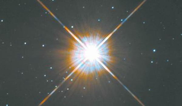 距离太阳系最近的星系是什么?半人马座α星(4.24光年)30 / 作者:UFO爱好者 / 帖子ID:69568