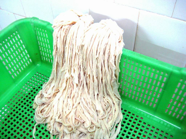香肠的肠衣是什么做的?肠衣的原料是塑胶吗531 / 作者:UFO爱好者 / 帖子ID:80824