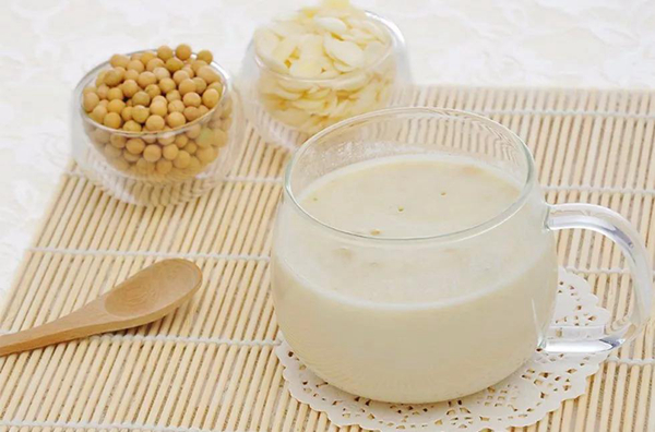 长期喝豆浆会得乳腺癌吗?喝豆浆对身体有哪些好处44 / 作者:UFO爱好者 / 帖子ID:81324