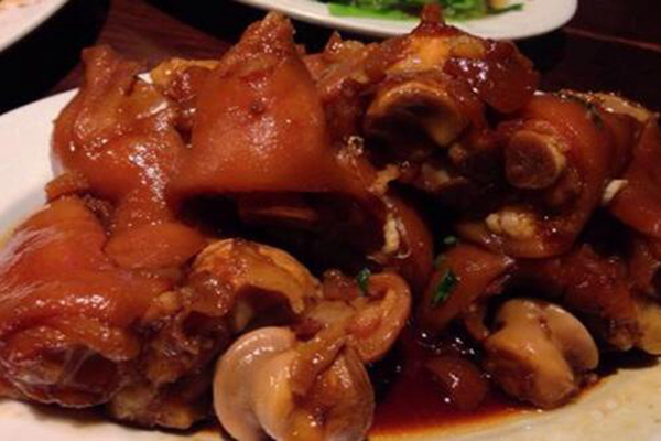 猪脚为什么越煮皮越硬 猪脚怎么煮会变软（多炖煮）943 / 作者:UFO爱好者 / 帖子ID:75670