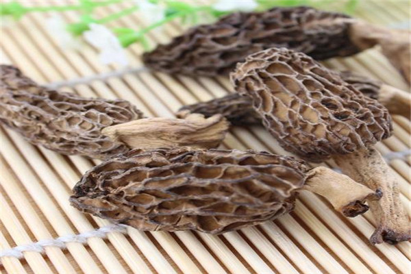 干羊肚菌泡发时间大概多久 一般控制20-30分钟之间528 / 作者:UFO爱好者 / 帖子ID:89478