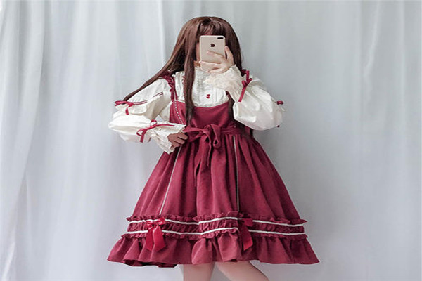 luo娘什么意思 喜欢穿洛丽塔服装的女生158 / 作者:UFO爱好者 / 帖子ID:89481