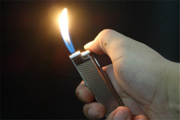 打火机没气了怎么应急 如何给打火机充气47 / 作者:UFO爱好者 / 帖子ID:89216