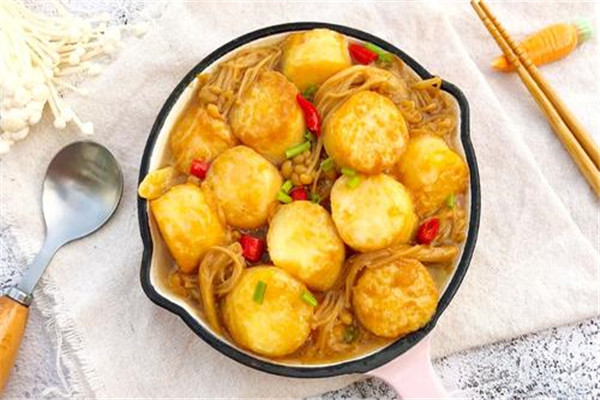 咖喱可以和金针菇一起吃吗 可以一起吃（两者并不相克）134 / 作者:UFO爱好者 / 帖子ID:89080