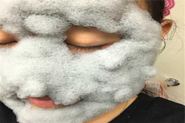 面膜有很多泡沫是怎么回事 泡泡面膜安全吗41 / 作者:UFO爱好者 / 帖子ID:88942