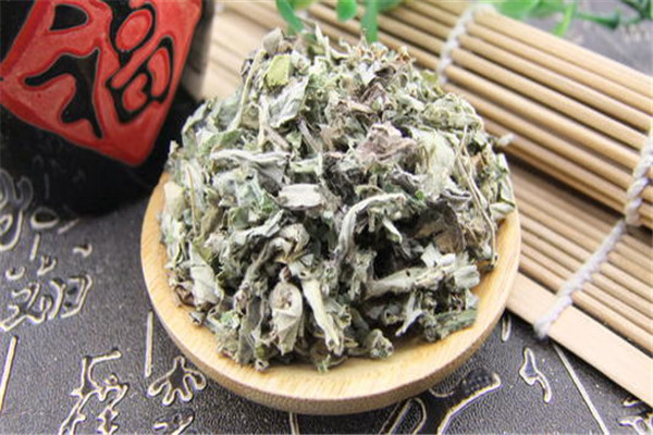 女人用艾叶泡脚的好处 用艾叶泡脚有什么要注意的352 / 作者:UFO爱好者 / 帖子ID:89108
