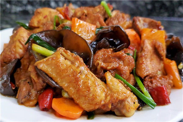 鸡肉禁忌人群 鸡肉不适合和什么一同食用641 / 作者:UFO爱好者 / 帖子ID:88625
