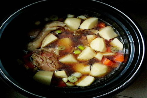 萝卜鸡汤危害有哪些 萝卜鸡汤的营养价值809 / 作者:UFO爱好者 / 帖子ID:88740
