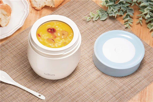 焖烧杯可以放熟饭菜吗 使用焖烧杯存放食物要注意什么145 / 作者:UFO爱好者 / 帖子ID:88689